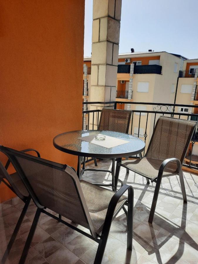 Apartman Natasha トレビニエ エクステリア 写真