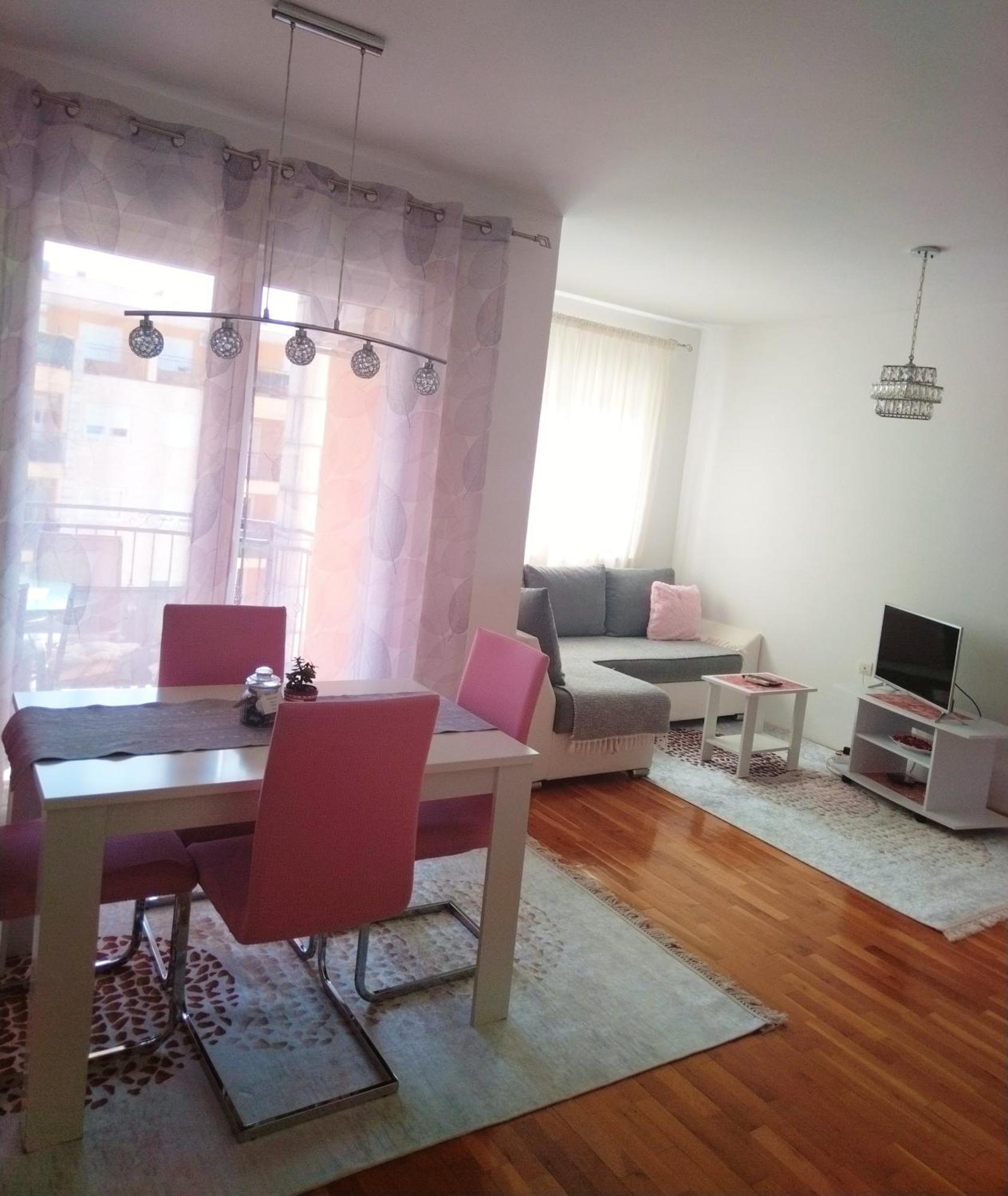 Apartman Natasha トレビニエ エクステリア 写真